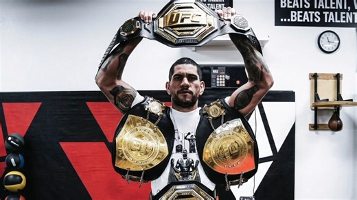 Alex Pereira relinquished his title — but why? Chael breaks down what this move really means for the UFC landscape, the White House card, and the heavyweight division. Is Pereira moving up for a one-off fight? Or is this a full commitment to chasing another belt? Chael discusses:�– Daniel Cormier’s comments�– Pereira potentially fighting at heavyweight�– Jon Jones’ negotiation stance�– Ciryl Gane as a possible opponent�– Why fighting without a weight cut could unlock the best version of Pereira 