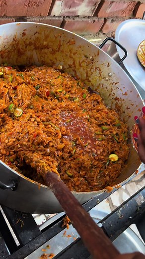 Behind the Scenes of Catering: Food Preparation and Setup Revealed