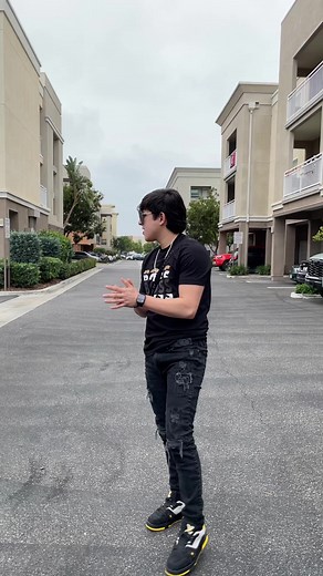 Outdoor Dance Moves in Black Outfit