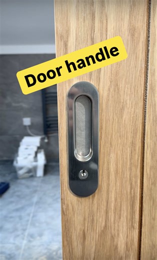 Slick details make all the difference Fitted a flush pull handle to this bathroom sliding door — clean finish, smooth glide, and nothing to snag. Minimal look, maximum function 🚪 Another great project for the lads at @sandltorbay #bathroom #interiordesign #door #reel #trend