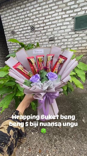 Tutorial Membuat Buket Snack Kreatif dalam 1 Menit