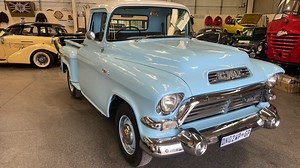 Lot 65 - 1957 CHEVROLET GMC 100 PICKUP