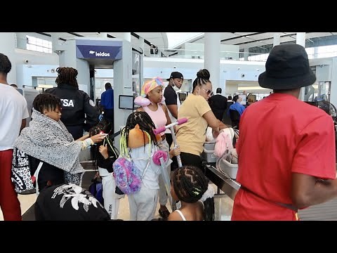 Traveling To Miami With My Sisters, Our Hubbies & 13 Kids 🙈