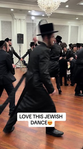 Mesmerizing Jewish Dance Performance