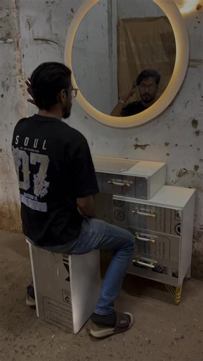 Mi Furniture Factory: Quality Craftsmanship and Style