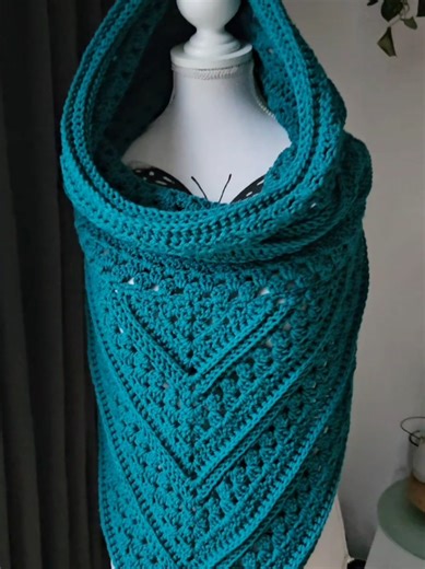 Cozy Hooded Cowl Crochet Pattern
