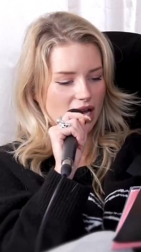 558K views · 1.1K reactions | Bonnie Blue talks to Lottie Moss about any scary moments #bonnieblue #lottiemoss #dreamon #fyp | Bonniebluexox | Facebook