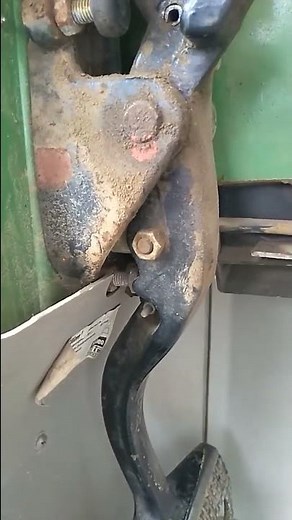 How to Fix a Sticking Clutch #shorts #engineering