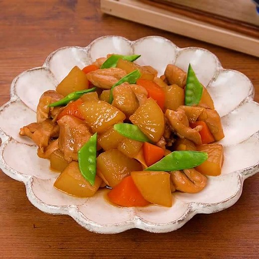 甘辛さがやみつきになる♪ 鶏ももと根菜の照り煮のレシピ動画・作り方 | デリッシュキッチン
