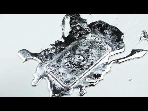 What Happens If You Pour Gallium on an iPhone 6?
