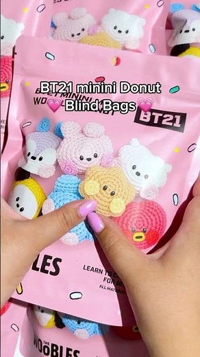 Looking for a sweet surprise? Meet the BT21 minini Donut Blind Bags 💗