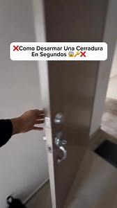 Trucos y consejos de cerrajería, cómo desmontar una cerradura en segundos para cambio 🔑🐉……….. Locksmith tricks and tips, how to disassemble a lock in seconds for change 🔑🐉........... #locksmith #familia #hogar #house | Cerrajeros Master Locks