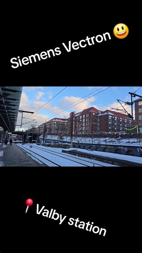 Siemens Vectron & dobbeltdækkervogne | Valby station #fyyp @DSB #dsb #vectron #railway #copenhagen