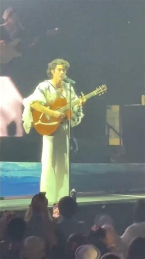 Conan Gray performs Heather in Pittsburgh, Pennsylvania 9/16/25