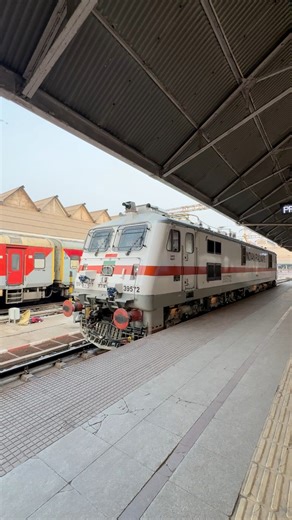 Most Powerful Electric Loco of INDIAN RAILWAYS | 200Journeys