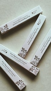 Unleash your lip potential with our Lip Caramels! 💄 From bold and dramatic to subtly sweet, each swipe infuses your pout with long-lasting color and nourishing ingredients. Get ready to fall in love with every shade with 25% OFF sitewide from now until 2/26. 📹: anasstasiahg #100PercentPure #CleanBeauty #FriendsandFamilySale | 100% Pure