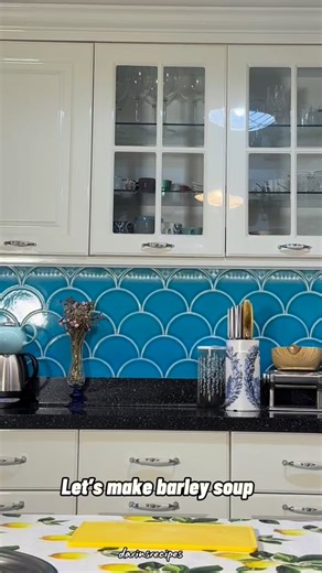 A warm bowl of barley soup, made from real chicken stock, fresh vegetables, and slow-cooked flavors… Comfort in every spoon. 🥣✨ Homemade. Pure. Cozy. Ingredients For the Chicken Stock • Chicken carcass, wings, and neck • 2 liters water • 1 carrot • 1 pepper • Turmeric powder • 1 turmeric root • 2 garlic cloves • 1 tablespoon salt • Black peppercorns • Coriander seeds (Cooked chicken thighs and breast will be used later in another dish.) ⸻ For the Soup • 1 onion, finely diced • 1 potato, diced •