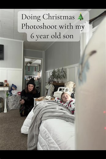 Creative Christmas Photoshoot Ideas for Kids