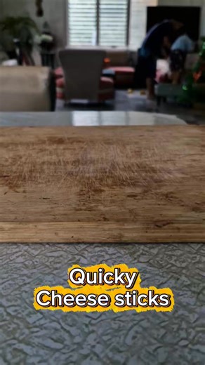 Lets make quicky cheese sticks.. very cheeseeyyyy 燎燎燎 | Cyrene Fay Sadiwa | Facebook