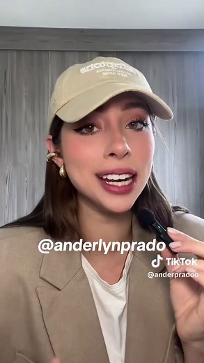 Adiós Cachetes: Ejercicios de Yoga Facial Efectivos