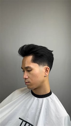 Michael Pellegrino on Instagram: "T.A.P.E.R. #tutorial #taper #fade #barber #bruxelles"