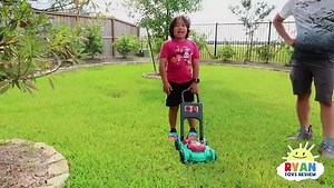 Ryan create Tornado in the bottle science experiments for Kids!!!