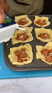 912K views · 2.6K shares | They work out to be the perfect bite size! 療 | Definitely Not Gourmet | Facebook