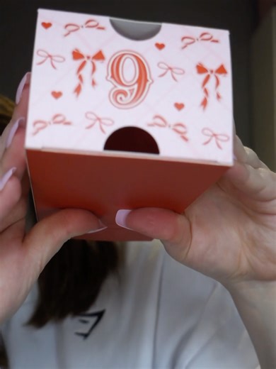 Advent Day 9 @plmakeupacademy @p.louiseceo #makeupartist #makeup #review #plouise #adventcalendar #skincare