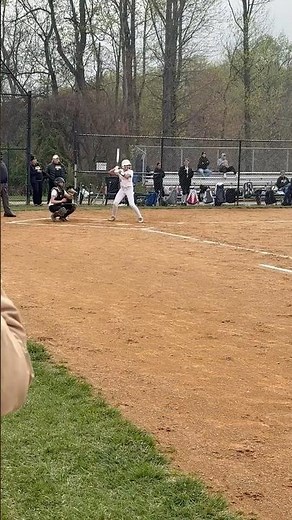 High Fly Double to Right! 🥎 Heads-Up Baserunning in High School Fastpitch 💨🔥 #fastpitchsoftball