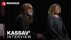 201K views · 2.8K reactions |  INTERVIEW - Le groupe antillais KASSAV' poursuit "Sé'w Nou Enmé", sa tournée en hommage à Jacob Desvarieux, disparu le 30 juillet 2021. Il investit deux salles parisiennes : le 18 mai à l'Accor Arena Paris et le 19, à l'Adidas Arena. L'occasion de faire un bilan de l'aventure de ce groupe exceptionnel, inventeur d'un genre musical, le zouk. Interview de Jocelyne Béroard et Jean-Claude Naimro. | RFI Musique | Facebook