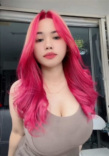 Transform Your Look with Milk Tea Hair Color