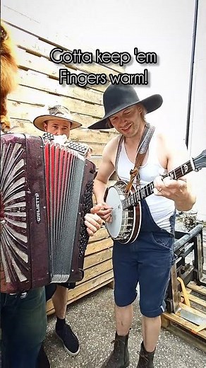Kansas classic Bluegrassified! Carry on Wayward son! #finland #beer #livemusic #stevenseagulls