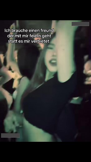 Gemeinsam Feiern Gehen: Freundschaft Über Verbote