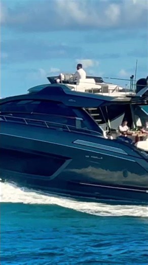 Big Fast Expensive Yacht Hitting The waves #hauloverinlet