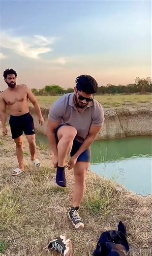 Pawan Sahu Swimming Pool Se Chandi Ki Bottle Tak 😲🏊‍♂️🔥