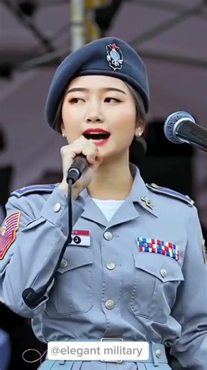 🎖️🪖A Beautiful Female Soldier chinesse Singing KATYUSHA (Russian Folk Song)#shorts