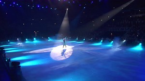 29K views · 410 reactions | Laat je in de kerstvakantie betoveren door Disney On Ice viert 100 Years of Magic (Nederlandse versie) met meer dan 50 geliefde Disney figuren zoals o.a. Mickey Mouse, Minnie Mouse, Donald Duck, Goofy, Disney prinsessen, Aladdin, Toy Story, Finding Nemo, Belle en het Beest en Lion King. En….... beleef de magie van Disney’s Frozen met de hele familie. Kijk voor meer informatie en tickets op www.DisneyOnIce.nl | Disney On Ice | Facebook