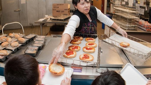 The last of the lunch ladies: How school meals shifted from scratch cooking to reheated trays