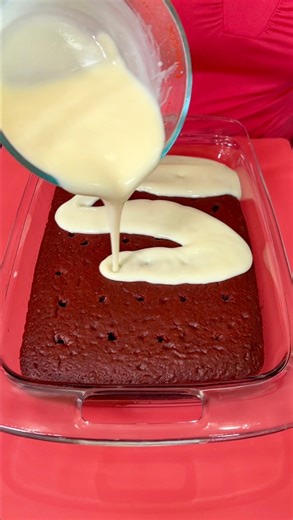 Easy Holiday Dessert! (produced by Kyle & Mistie) | Home Hacks & Easy Snacks