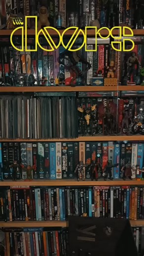 379 reactions · 33 shares | El aclamado documental de 2009, The Doors When You’re Strange Con material inédito filmado desde su formación en 1965 hasta el fallecimiento de Jim Morrison en 1971. | José Aldama | Facebook