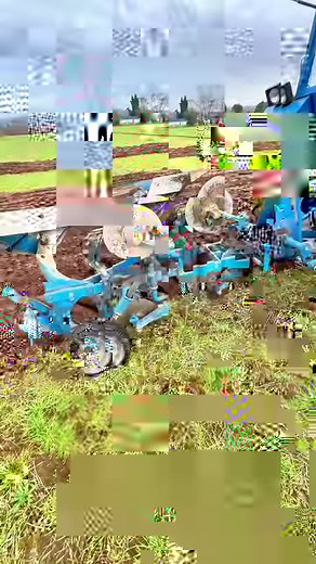 130K views · 815 reactions | This Ford 4000 tractor is ploughing at a local practise match ploughing event | Pro Horizon Farming Content | Facebook