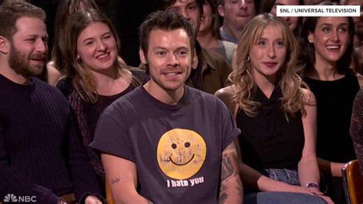 Harry Styles Crashes Ryan Gosling's 'SNL' Monologue