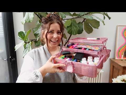 Craft box joy, planting spring bulbs, a beach walk & painting with the fam!