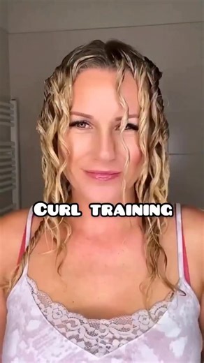 Curl training” is a technique used to help your curls form more defined, uniform patterns — especially if your hair has multiple textures or some sections that don’t curl as easily. Consistency is key — after a few wash days, your curls will “remember” their pattern better! #curlyhair #hairtransformation | Ingecurls