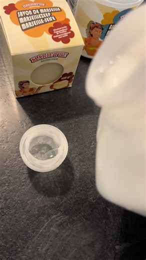 Lessive maison pour les petits budget 🫧🧼💃🏾 🐀 #pourtoiii #fyp #clean #satisfyingvideos #diy