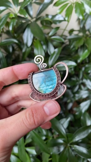 6K views · 212 reactions | Making a piping hot cup of labradorite magic! ✨☕️ This piece will be available in today’s drop. What do you think? Someone suggested I make a cup of matcha with a green stone next! #coffeeshop #teacup #coffeemug #barista #matcha #cappuccino #labradorite #wirewrap #wirewrappedjewelry #handmade #crystals #gemstones | Wicked Wire Crafts | Facebook