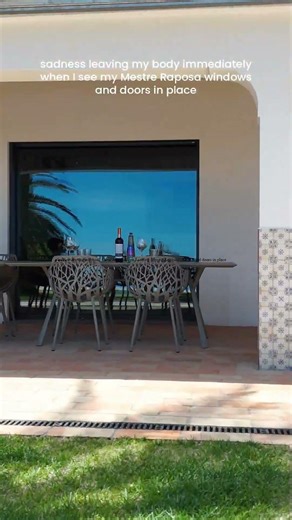 sadness leaving my body immediately when I see my Mestre Raposa windows and doors in place!