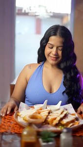 82 reactions | #viralvideoシ #viralreelsfacebook #quesabirrias Food Garden City SPS La Salida Food Park Plaza El Angel Plaza Rosamanda @fans destacados | La Fonda Food Truck | Facebook