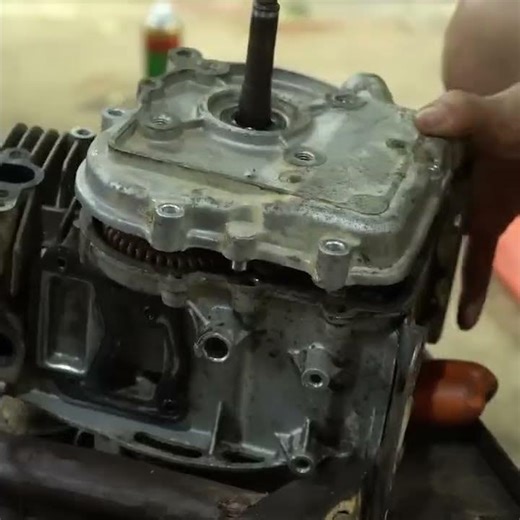 She Rebuilt a Dead Motorcycle Engine From Scratch – Full Restoration Process! 🔥