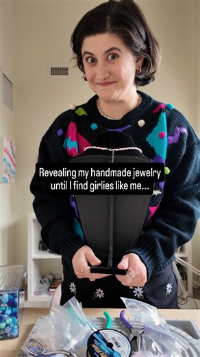 POV: you forgot this song existed and this necklace is exactly what Hannah Montana would wear on a date (but adult) 🤗💞 PS: Send me a DM if you love this piece! #whimsicaljewelry #handmadejewerly #selflove #beadedjewelry #supportsmallbiz #necklace | Slater Studio